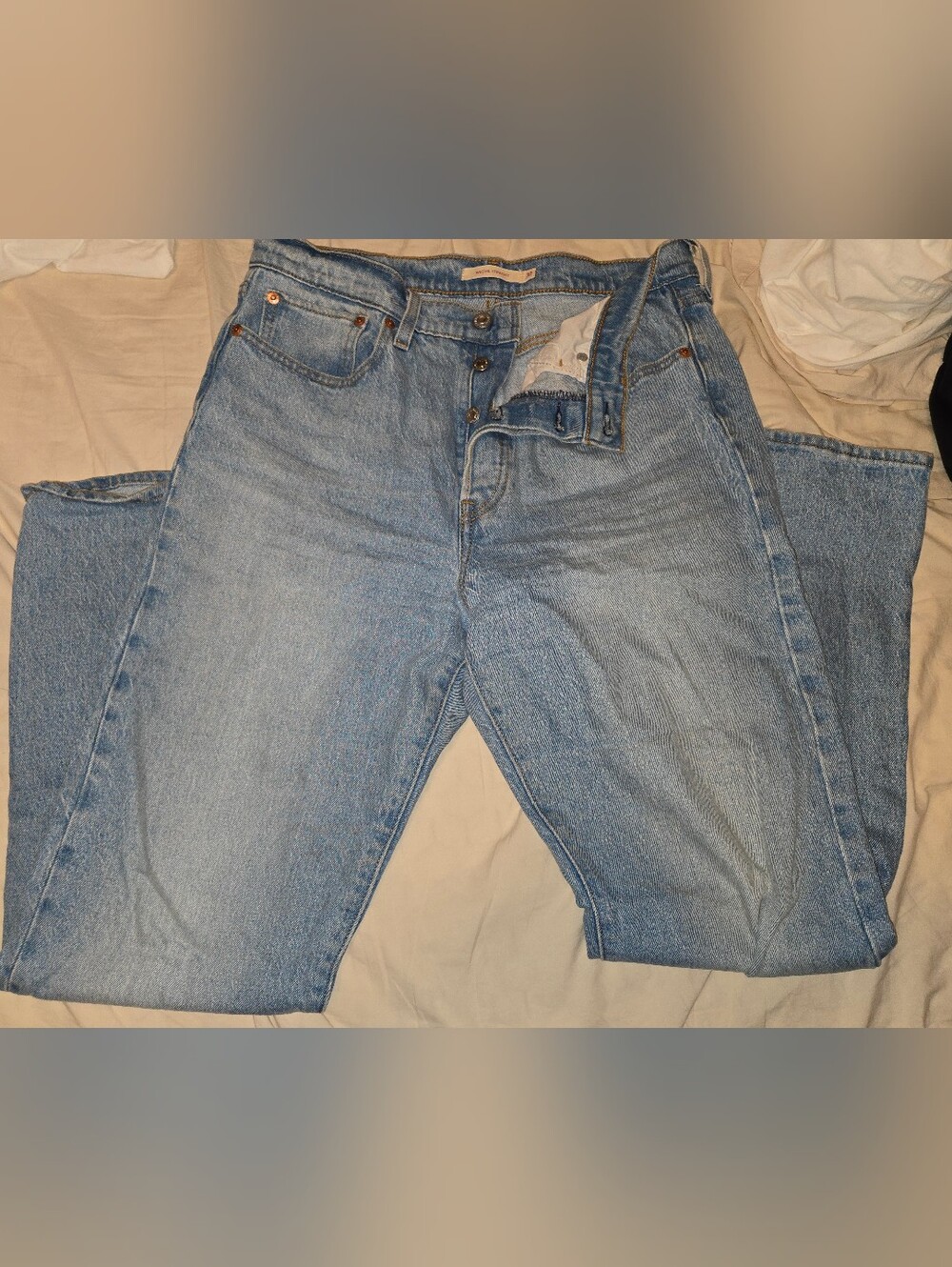 Womens Levi's Wedgie Jeans